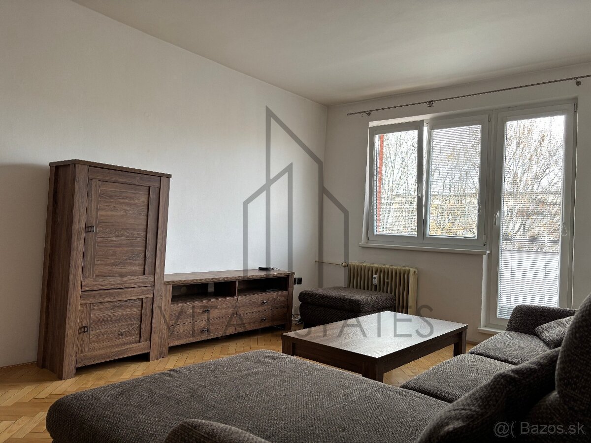 🏢 Prenájom 2-izbového bytu v centre Prievidze - 6