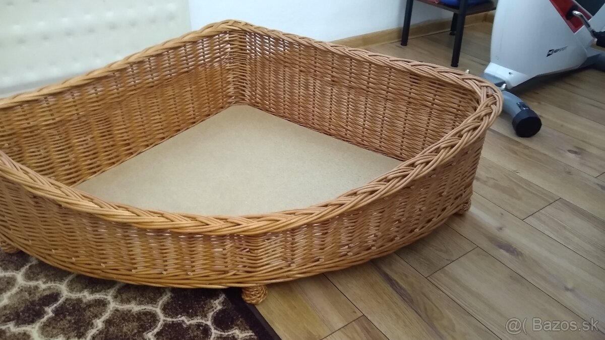 PRÚTENÝ ROHOVÝ PELECH THEO III. - 6