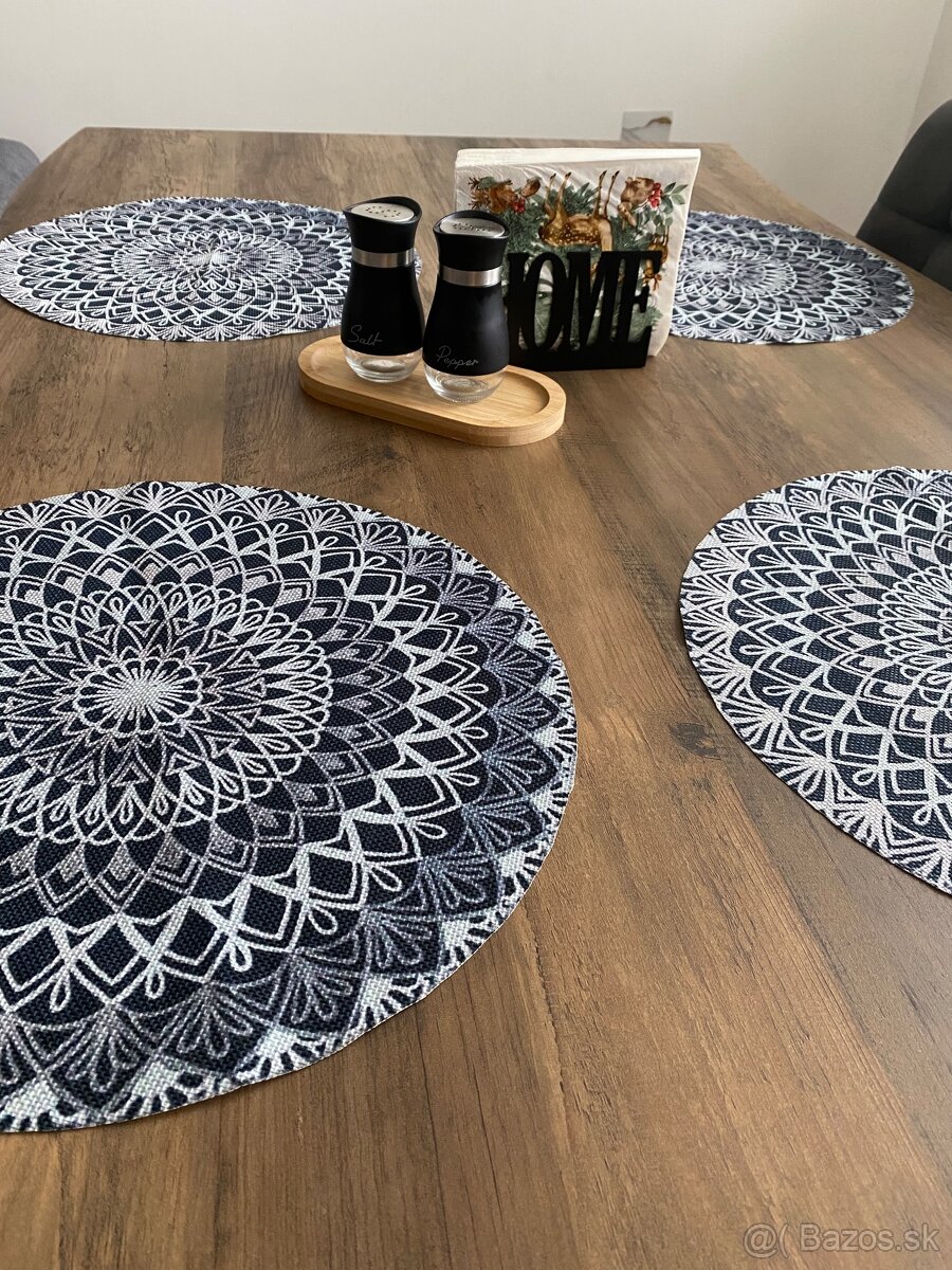 Jedálenský stôl - 6