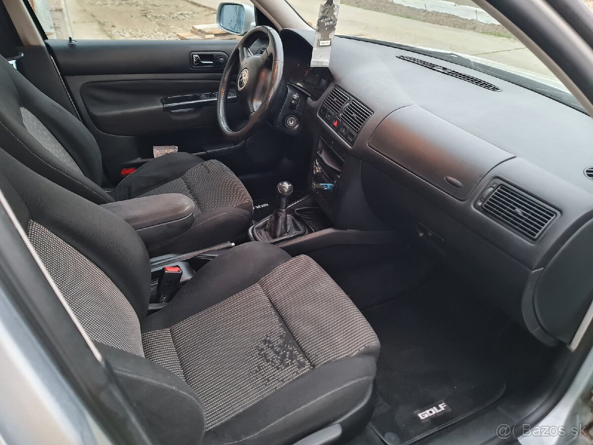 Predam VW GOLF 4 - 6