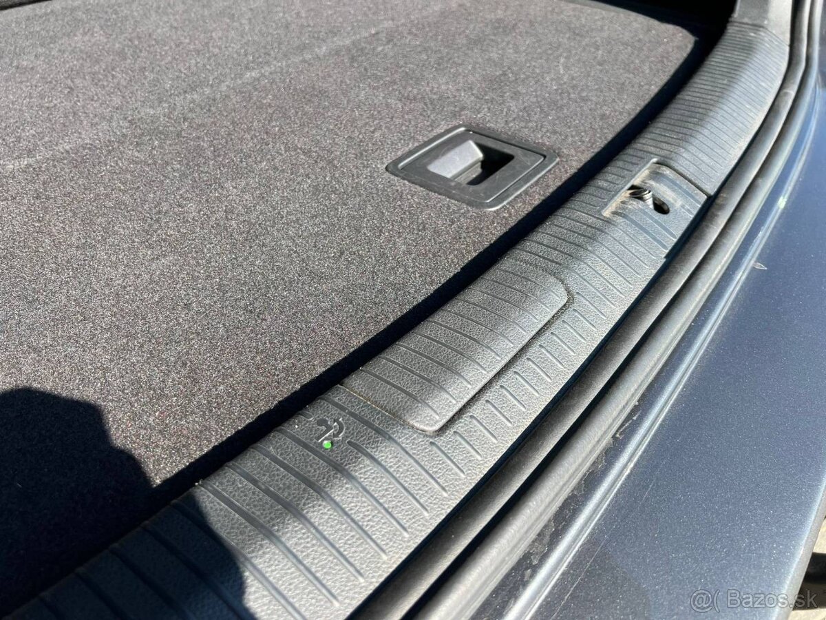 Volkswagen Golf Sportsvan 1.2 TSI BMT 110k Comfortline - 6