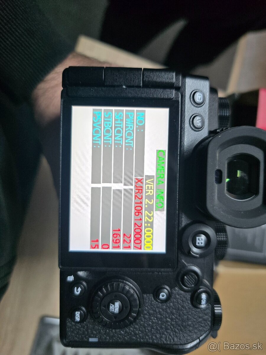 Panasonic Lumix DC-S5 - 6