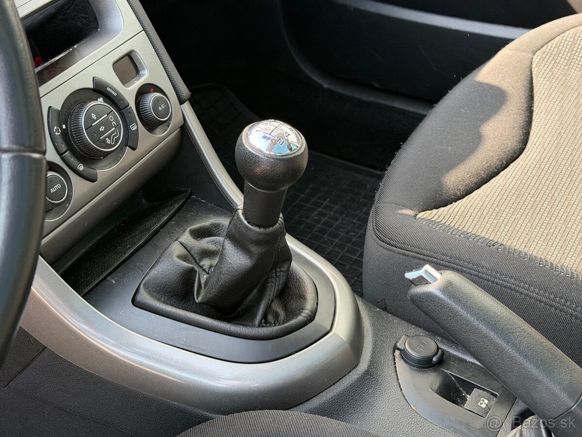 Peugeot 308 - 6