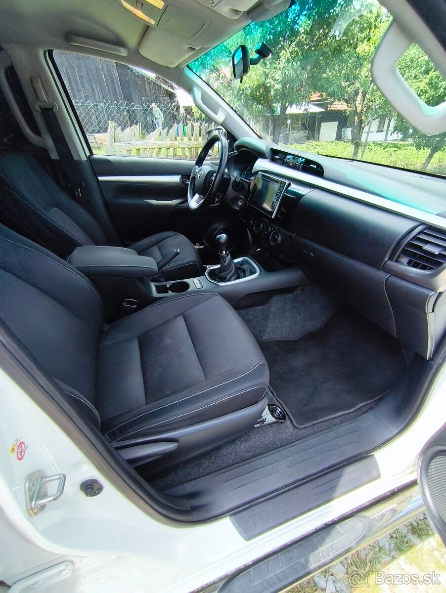 Predám Toyota Hilux - 6