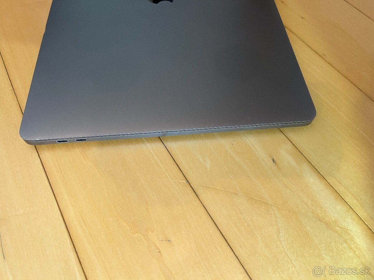 MacBook Pro 15 2018 - 6
