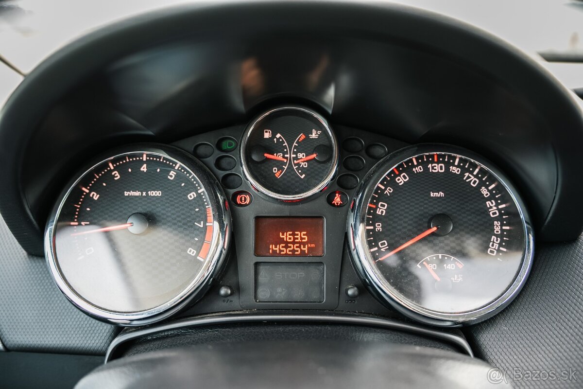 Peugeot 207 RC 1.6T - 6