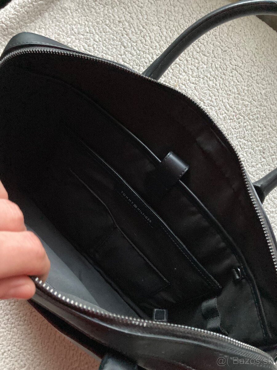 Tommy Hilfiger taška - 6
