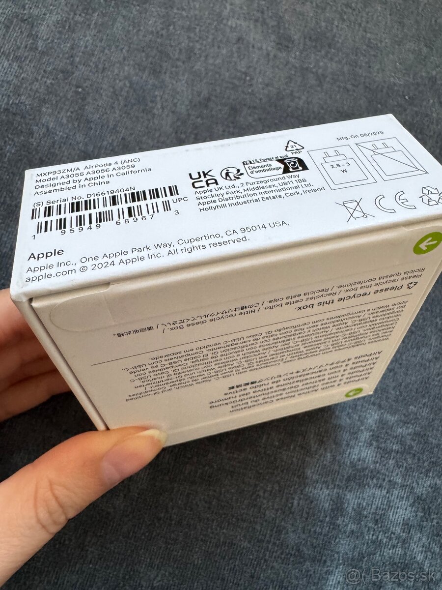 Sluchatka AirPods 4 - 6