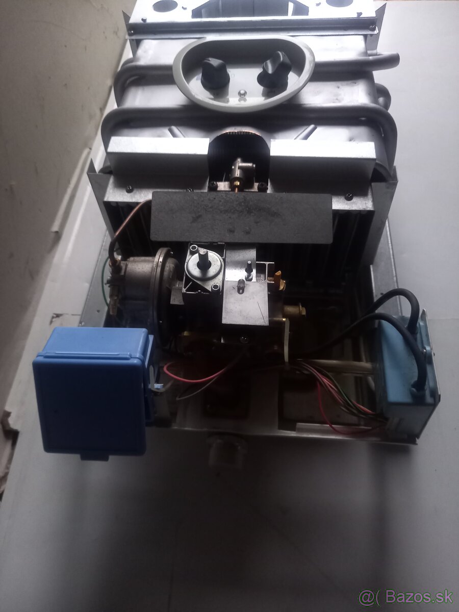 Plynový prietokový ohrievač KVART,kotol plyn - 6