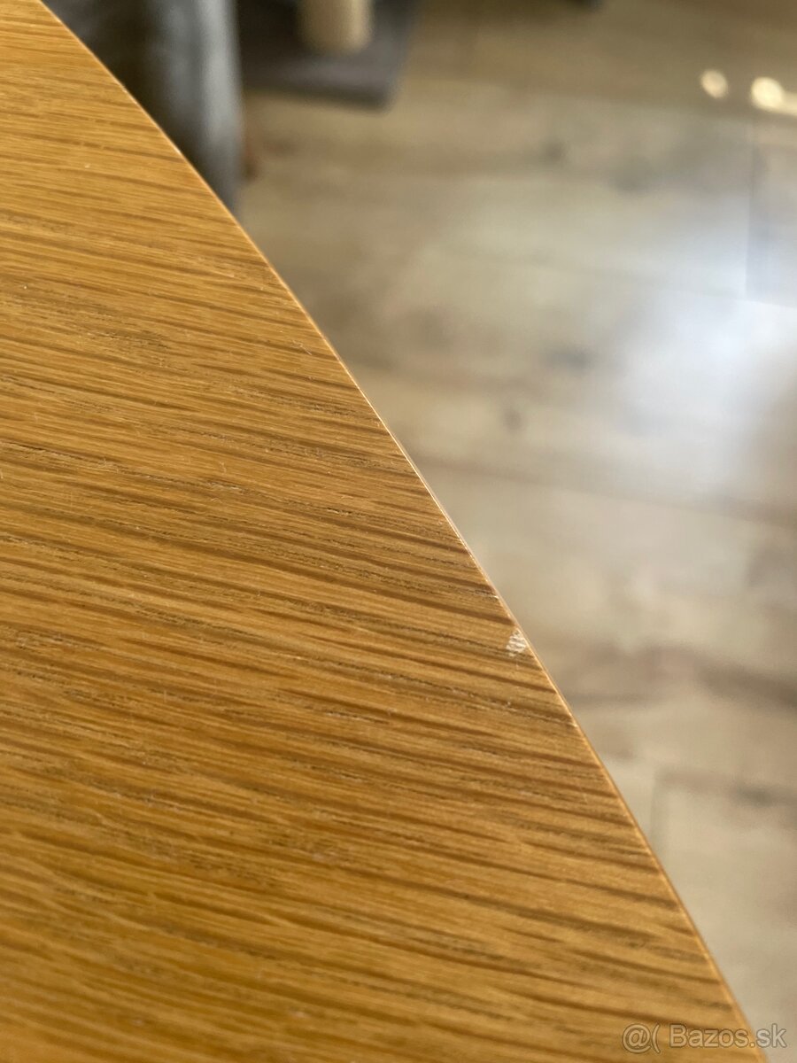 Jedálenský okrúhly stôl Jegind - 6