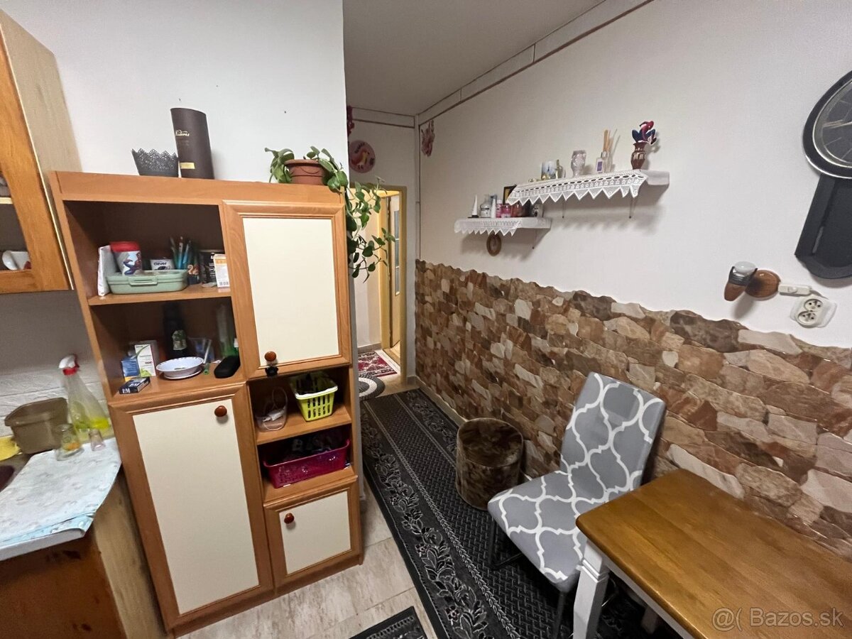 4-izbový byt – sídlisko Tarča, SNV - 6