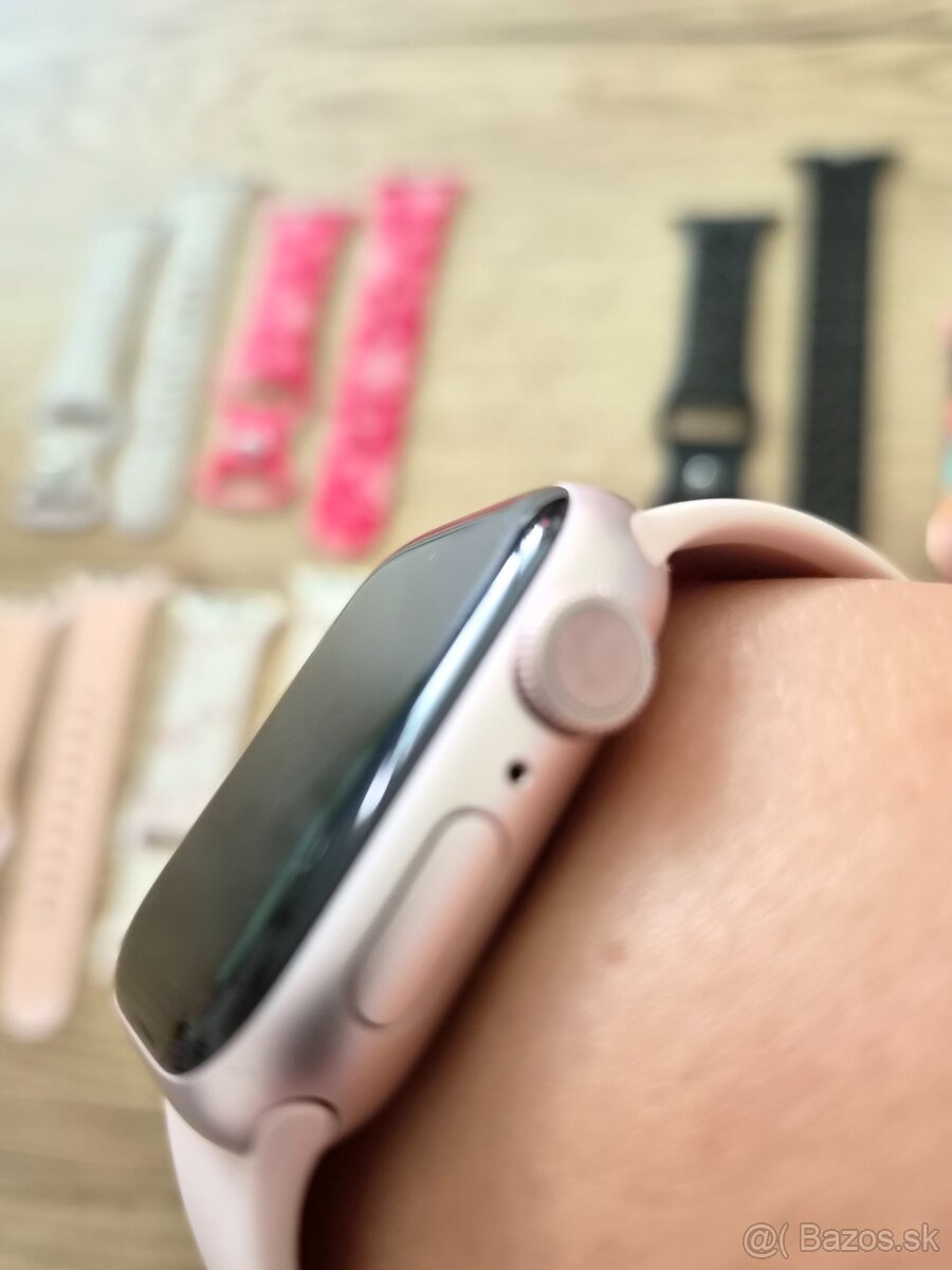 Predám Apple watch series 9 - 6