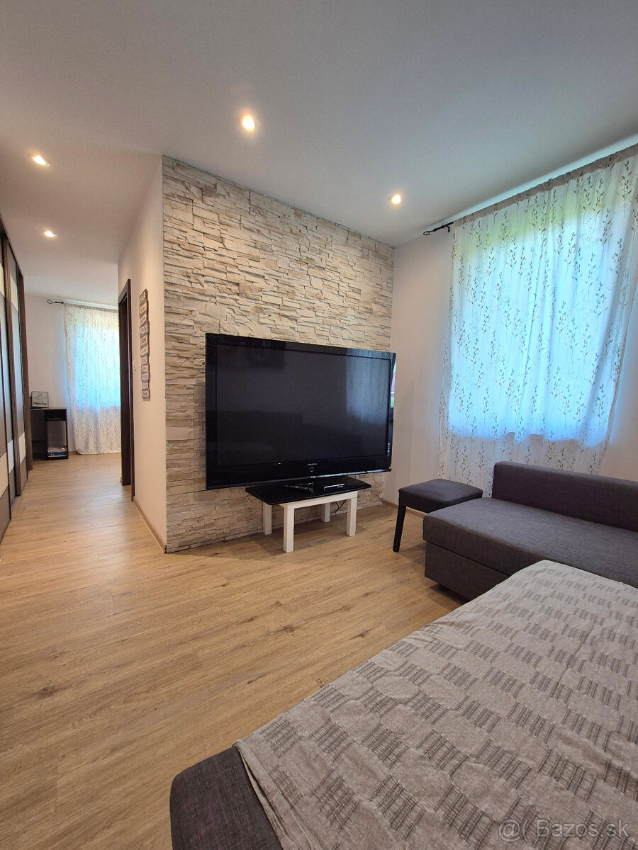 Exkluzívne predaj krásny bungalov Nitra - Lužianky - 6