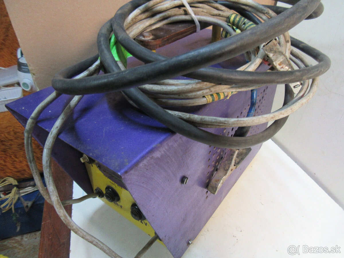 nabíjačka na 12 voltov - 6