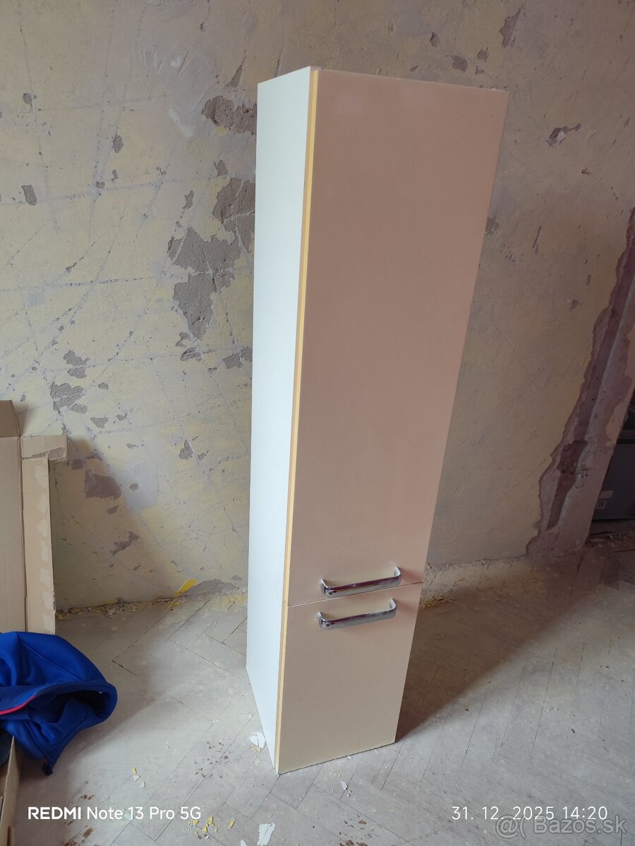 Darujem za odvoz svietidlá - 6