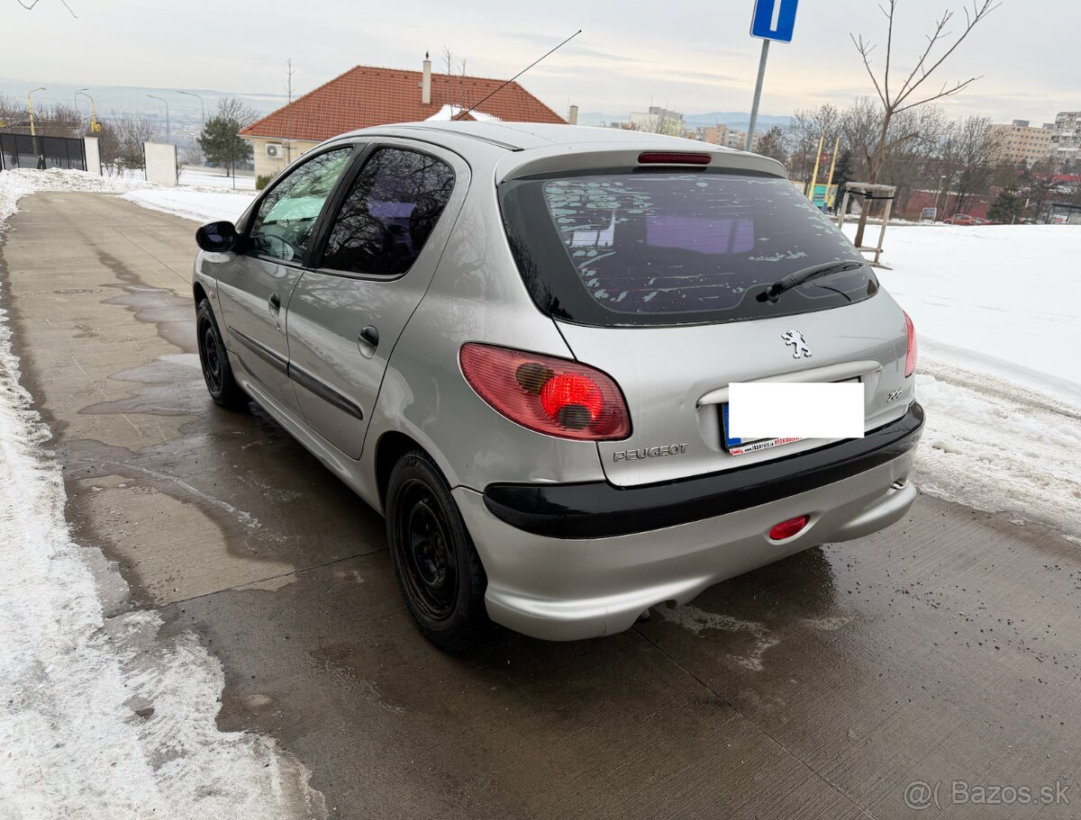 Peugeot 206 1.1 5P - 6