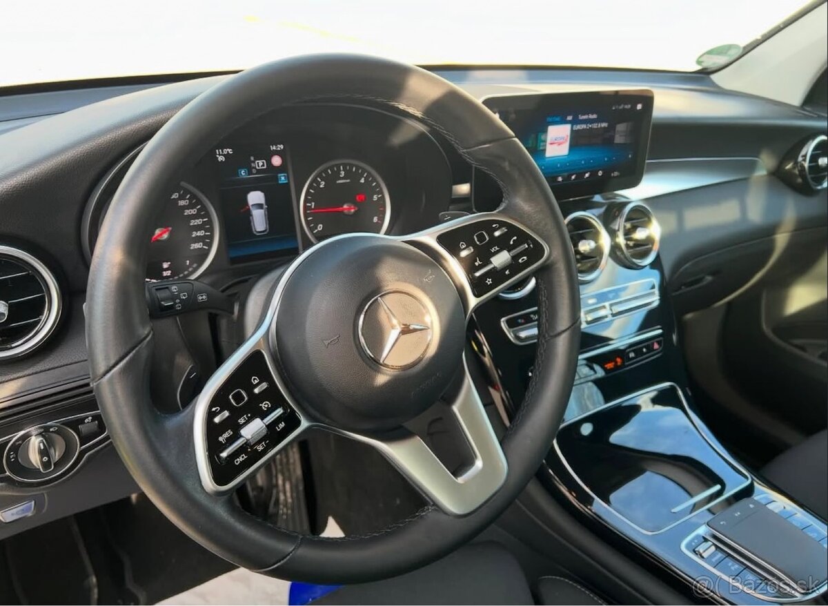 Mercedes Benz GLC220d 4Matic - 6