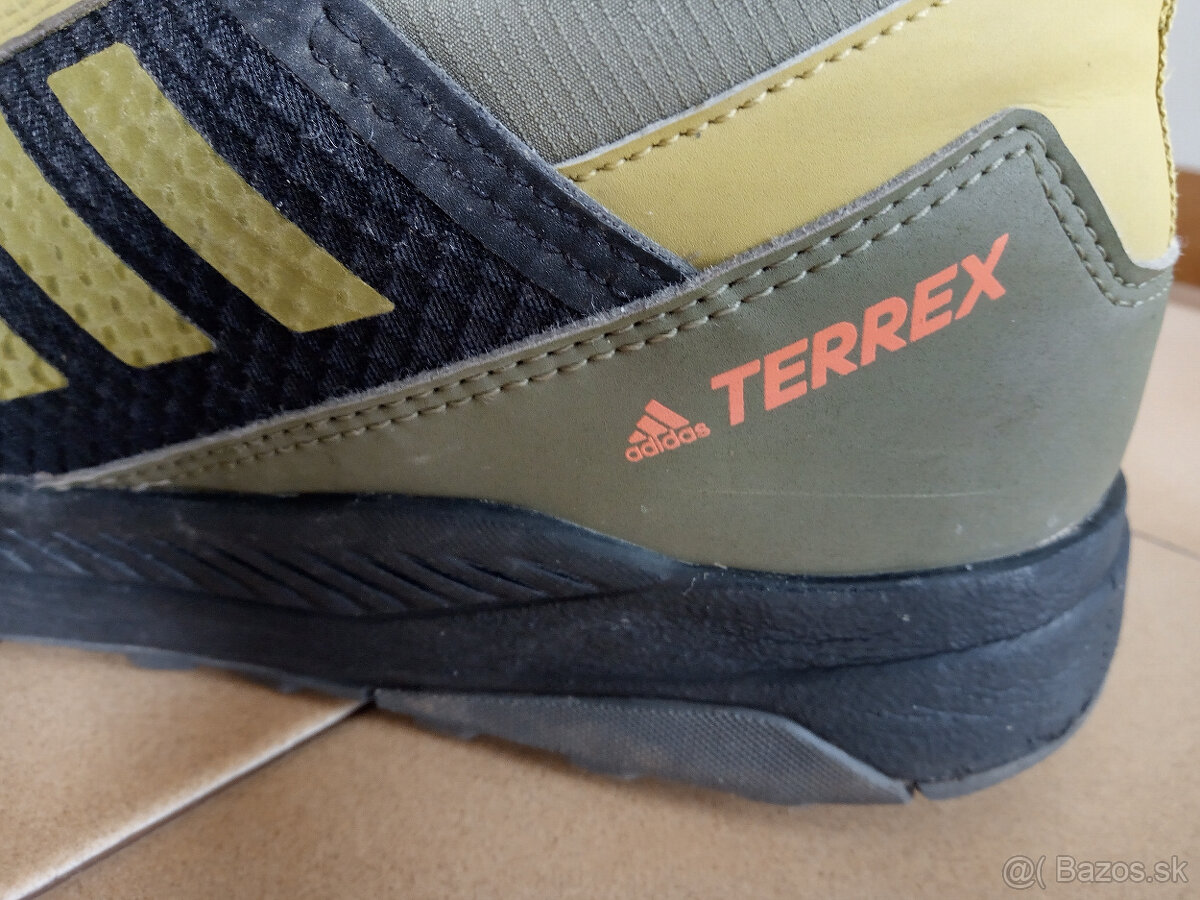 Panske vodeodolne botasky ADIDAS Terrex. - 6