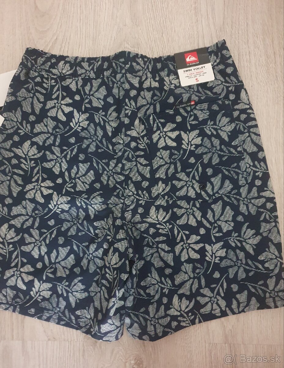 Quiksilver pánske plavecké
šortky S - 6