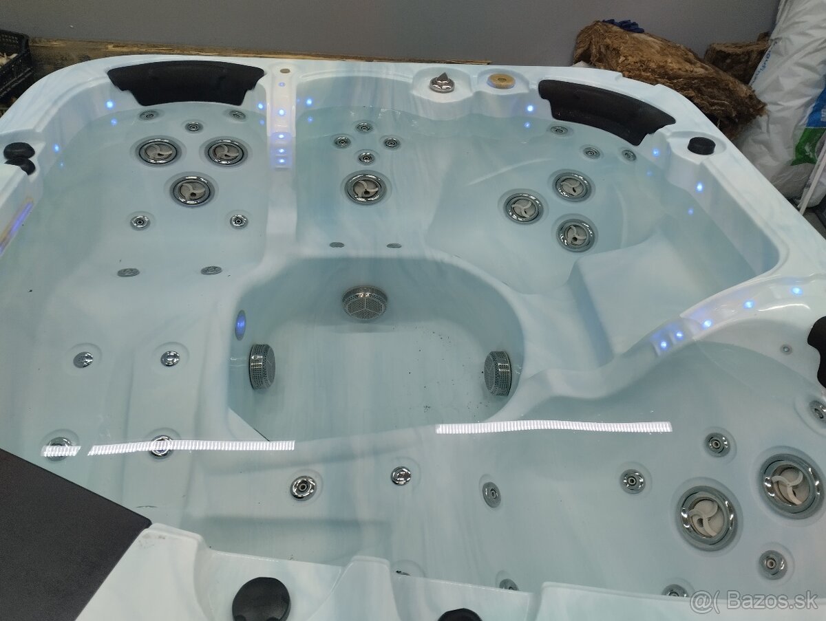 Vírivka , Jacuzzi - 6