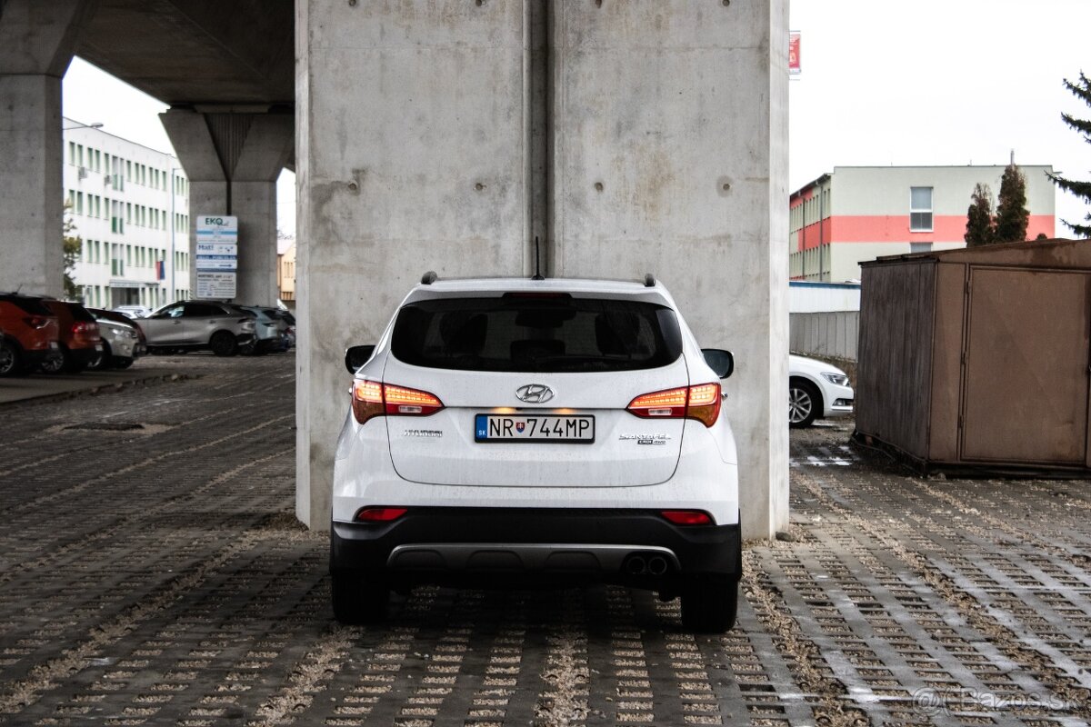 Santa Fe 4x4 AT6 145kW Panoráma - 6