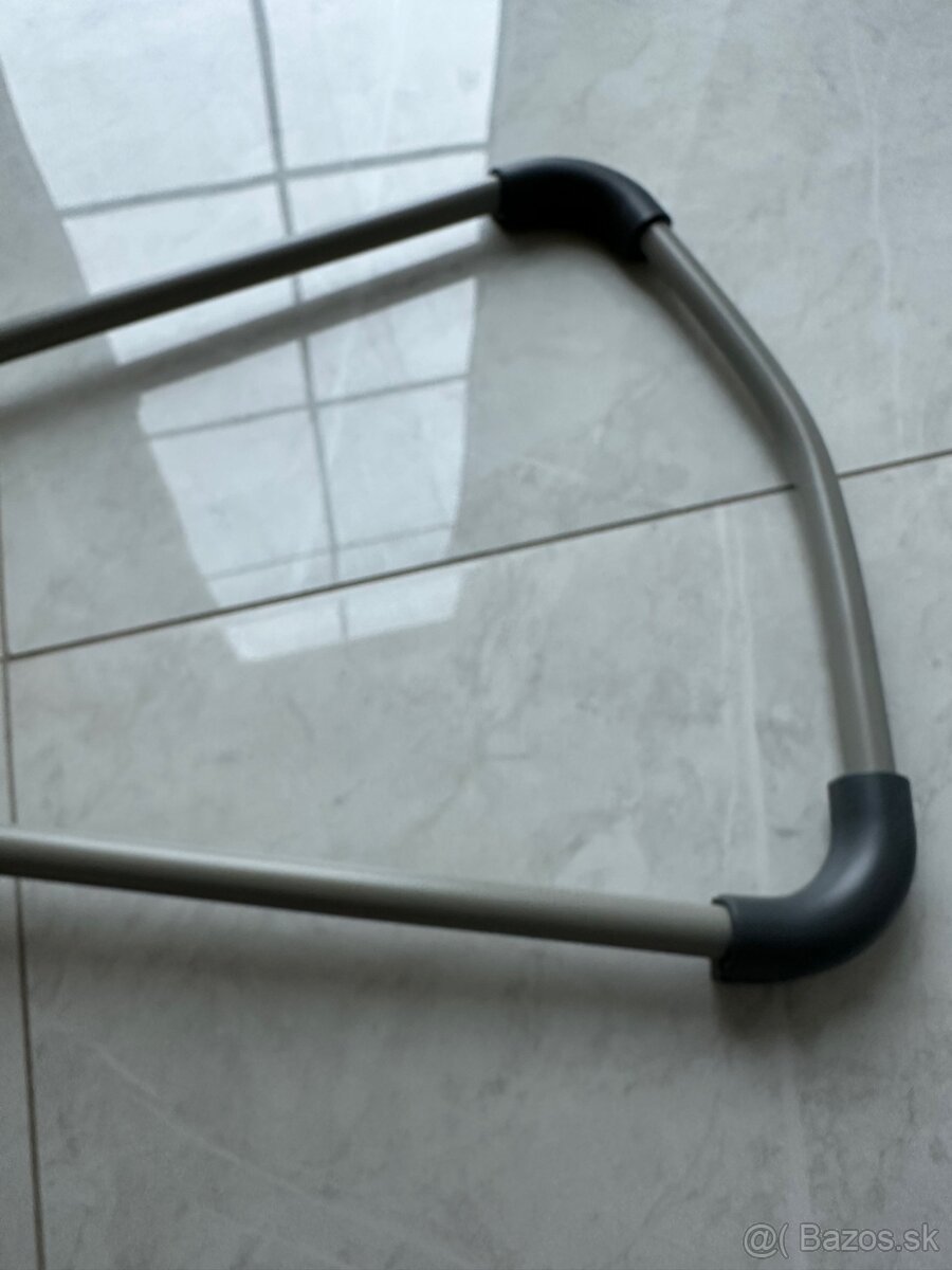 Hojdatko elis design plus hračka na vajíčko - 6