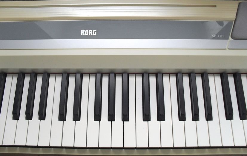 Digitální piano Korg SP-170 - 6