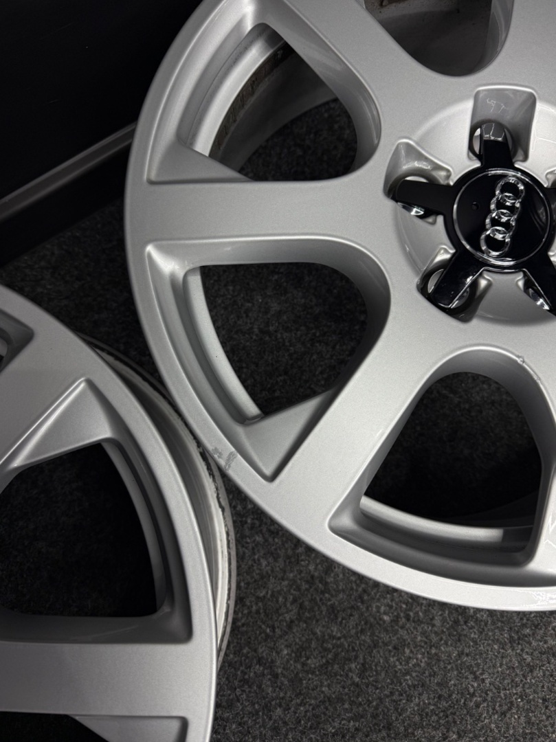 Alu AUDI Q5 5x112 17” 8R0601025E - 6