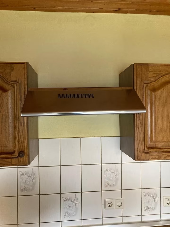 Masívna kuchynská linka z Nemecka so spotrebičmi - 6