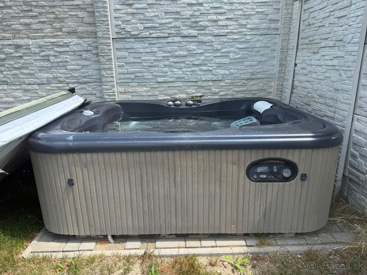 Predám vírivku/jacuzzi pre 6 osôb - 6