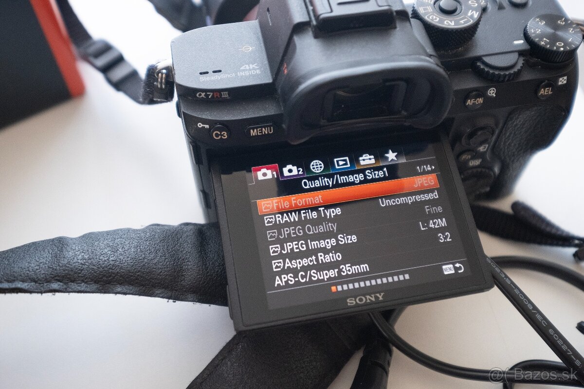 Fotoaparát Sony Alpha A7R III 42,4 Mpx len TELO - 6