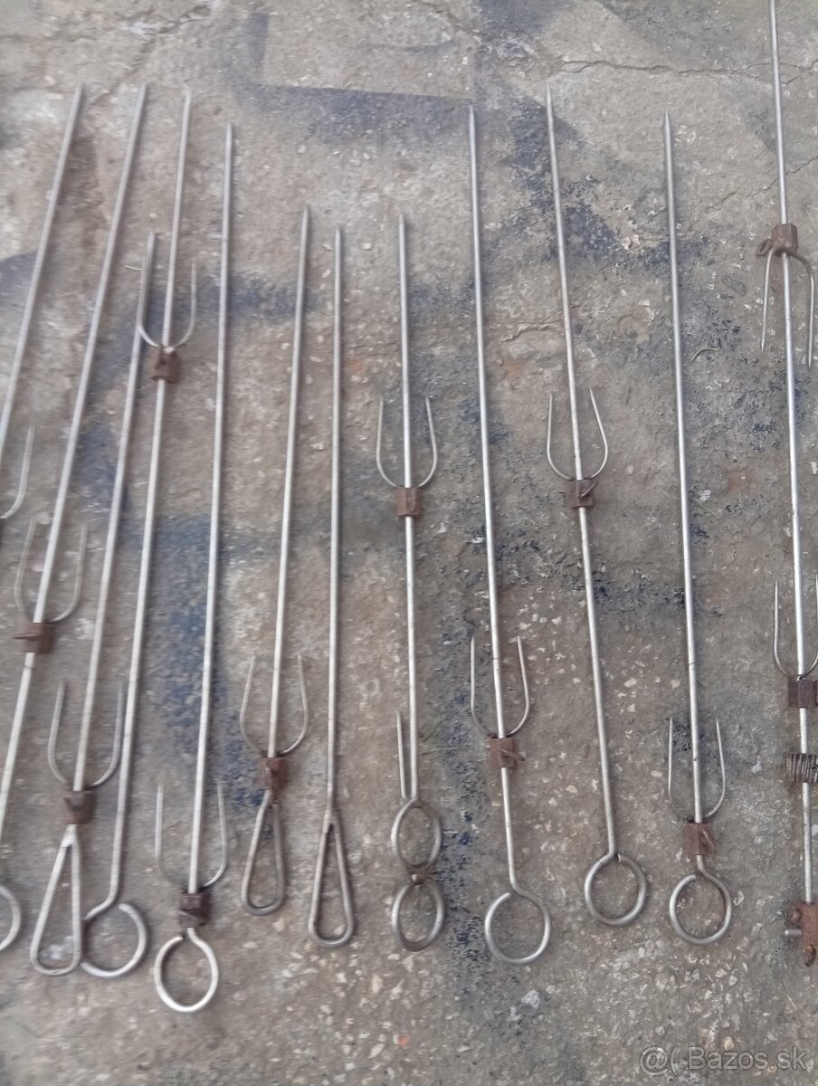 Predám tieto grilovacie vidličky 17ks - 6