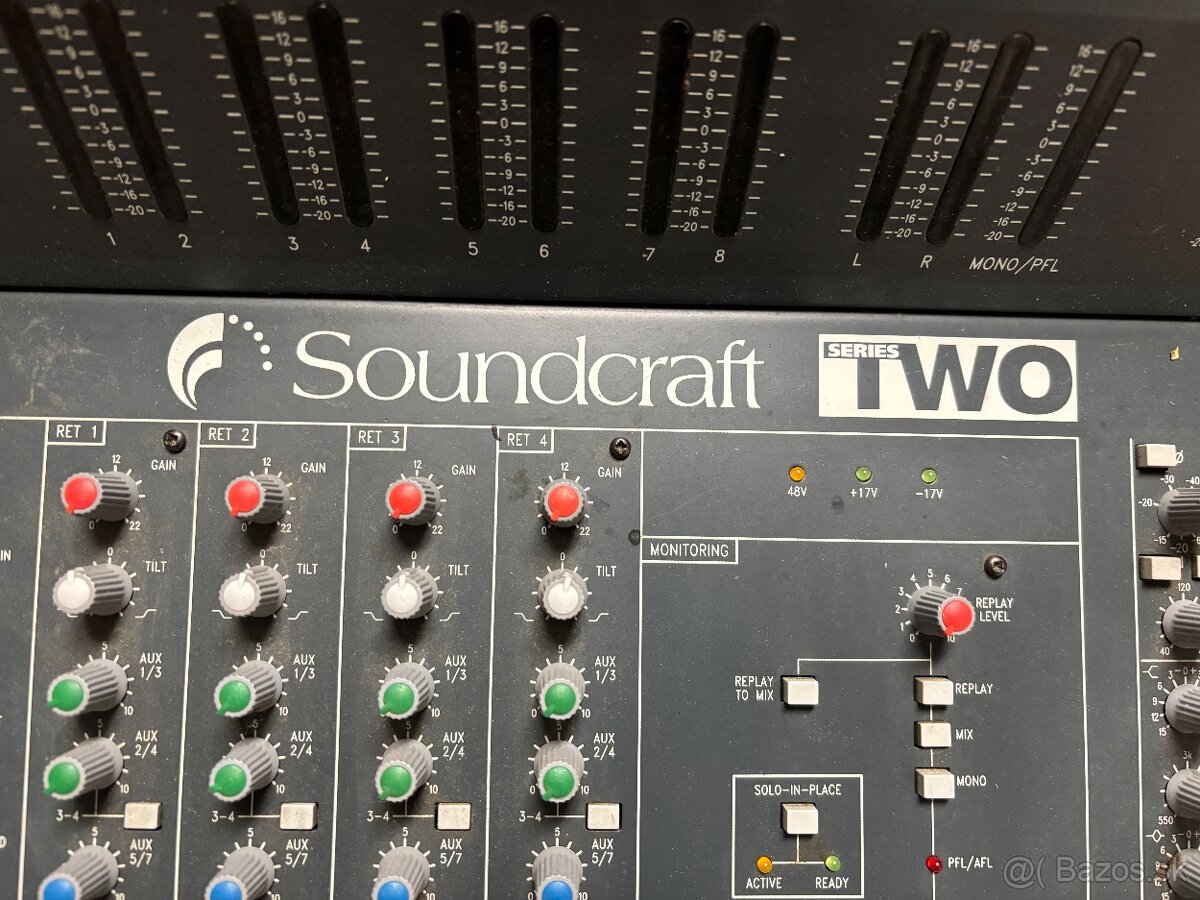 Soundcraft série two 32 - 6