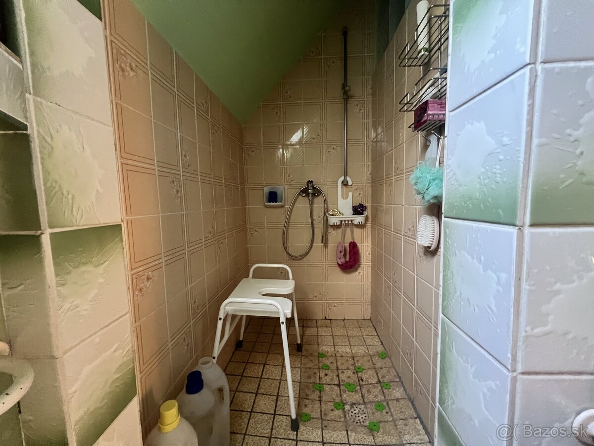 Rodinný dom - ZNÍŽENÁ CENA - 6