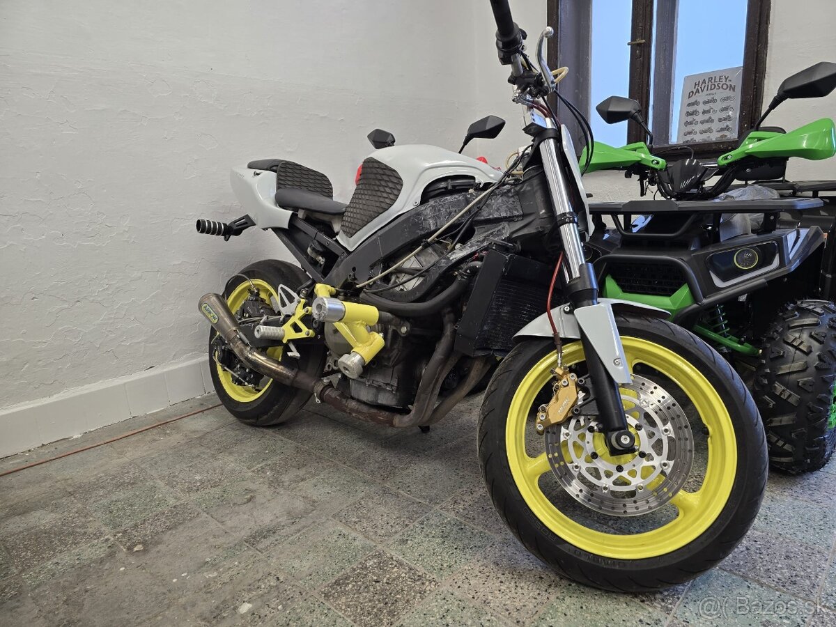 STUNT Honda CBR 600 - 6