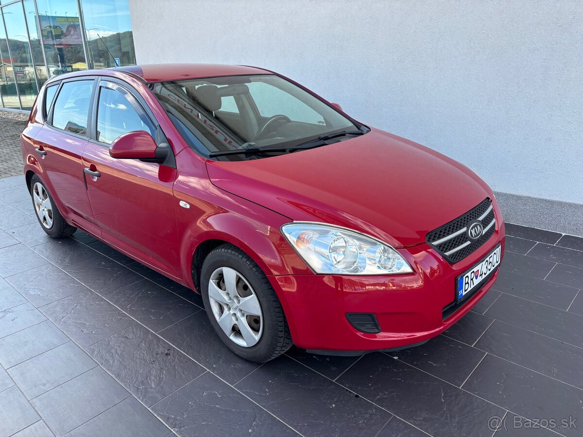 Predám Kia Ceed 1.4 benzín / LPG - 6