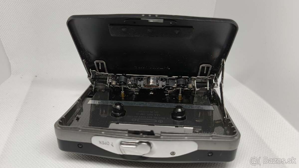 Panasonic RQ-X10 walkman - 6