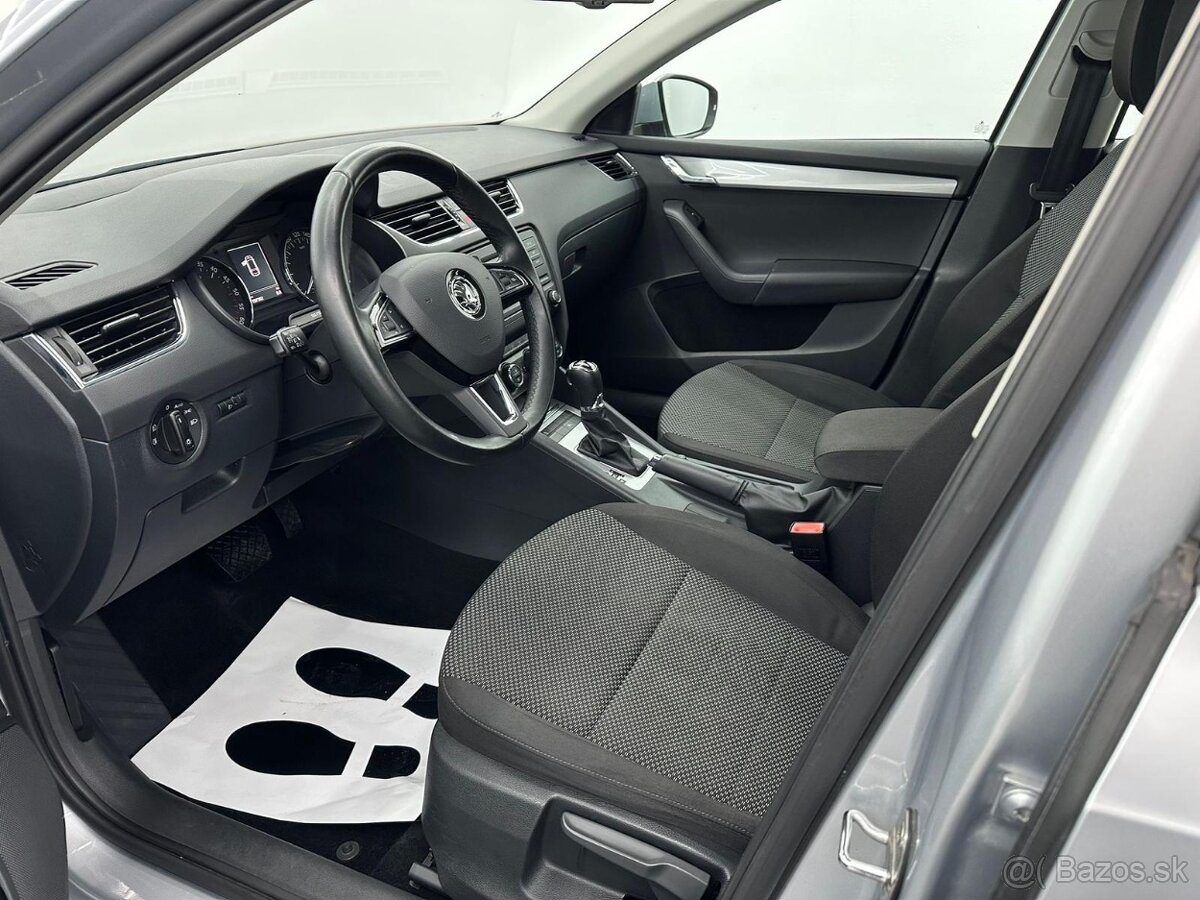 Octavia Combi 1,6 TDI Ambition 77kW - 6