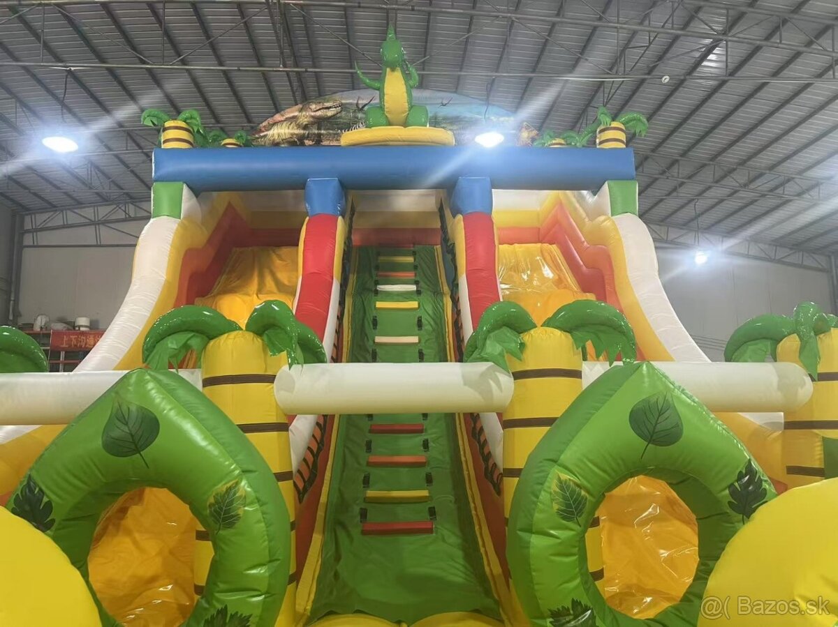 Skakaci hrad Dino - 6