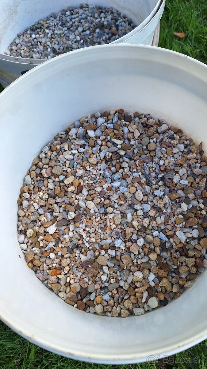 Akvárium + filter a kamienky - 6