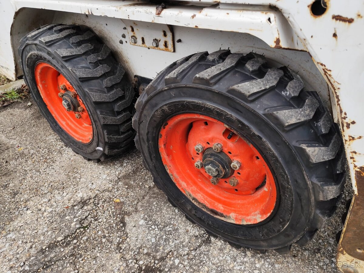 Nakladač Bobcat S100. ŠPZ. - 6