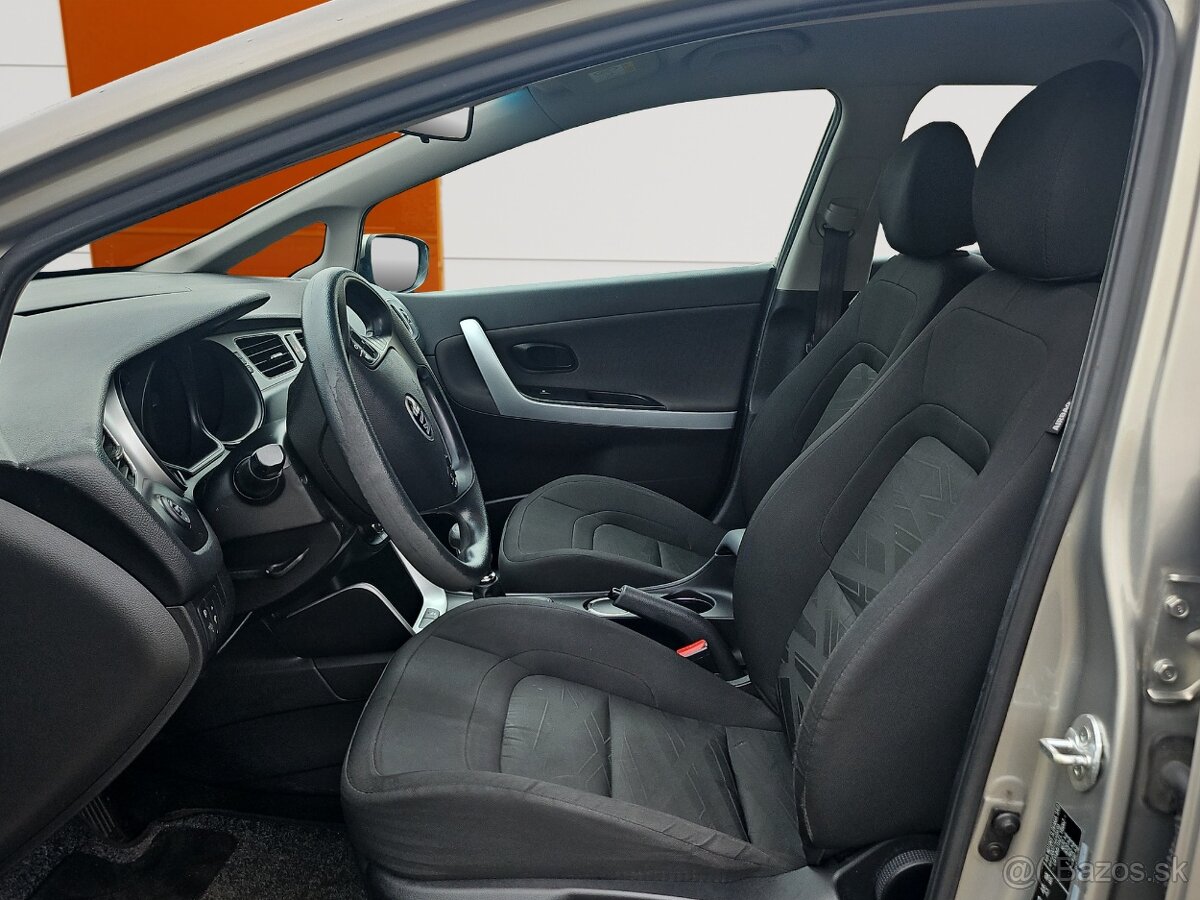 Kia Ceed 1.4 73KW R.V 2014 117 817 KM - 6