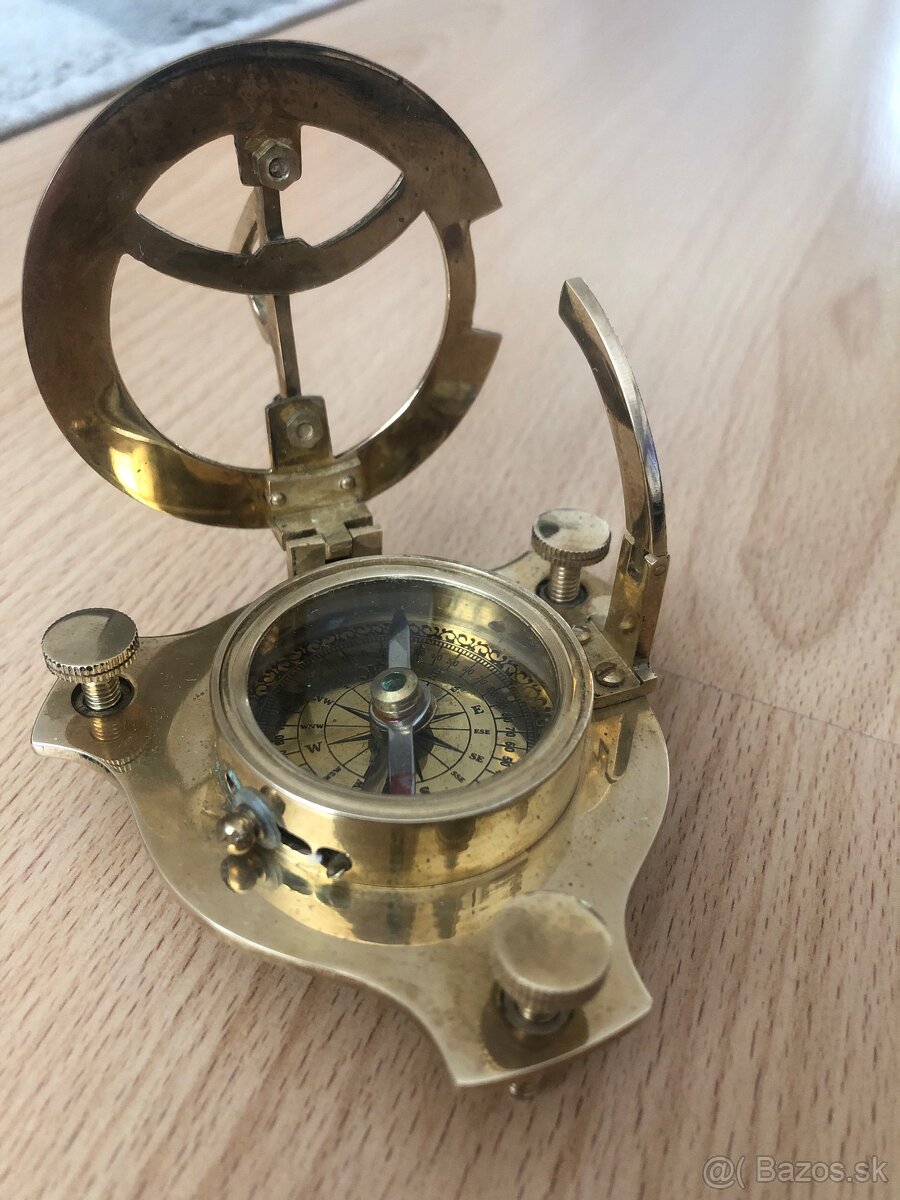 Kompas - 6