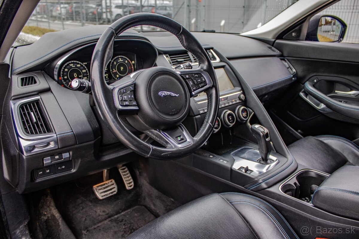 Jaguar E-Pace 2.0 R-Dynamic SE AWD A9 132kW - 6
