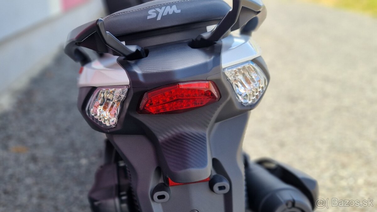 SYM JOYMAX Z+ 125i ABS - 6