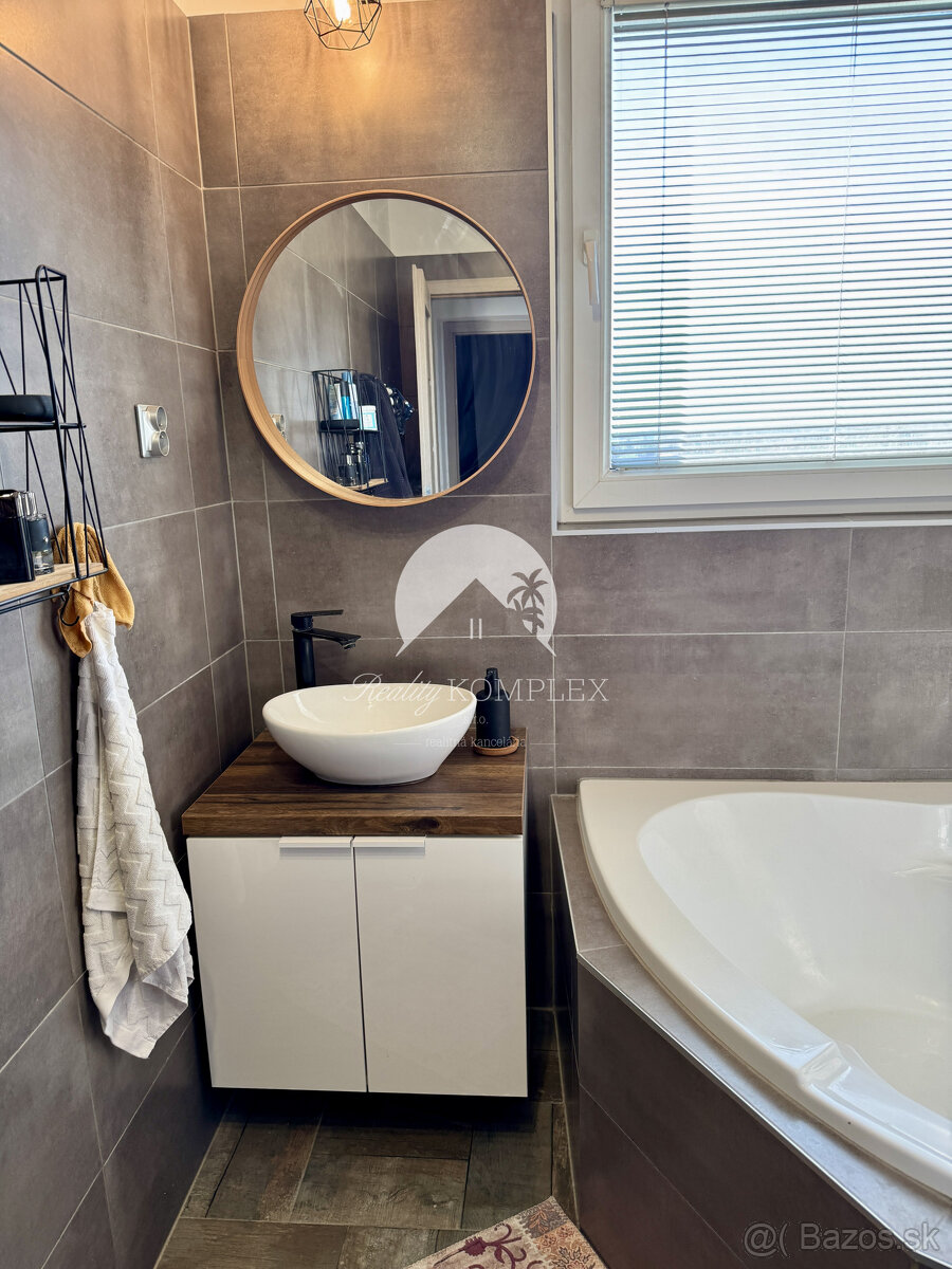 Reality KOMPLEX s.r.o. Vám ponuka EXKLUZÍVNE na PREDAJ 4-izb - 6