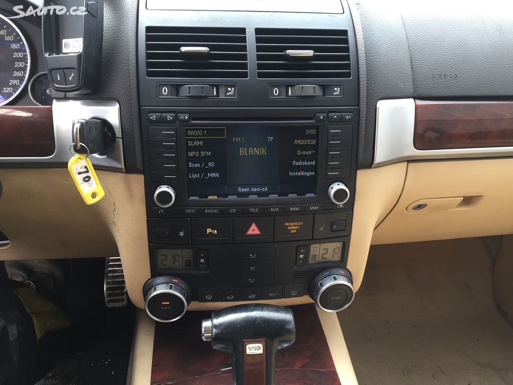 rozpredám: Vw Touareg 5.0 Tdi V10, pohon 4x4, Automatic, - 6