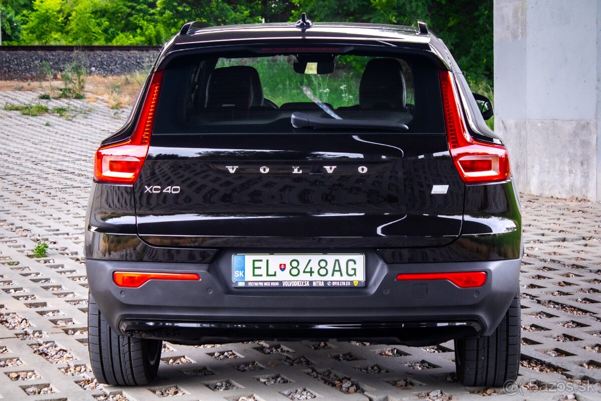 Volvo XC40 P8 TwinMotor AWD 300kw / odpočet DPH - 6