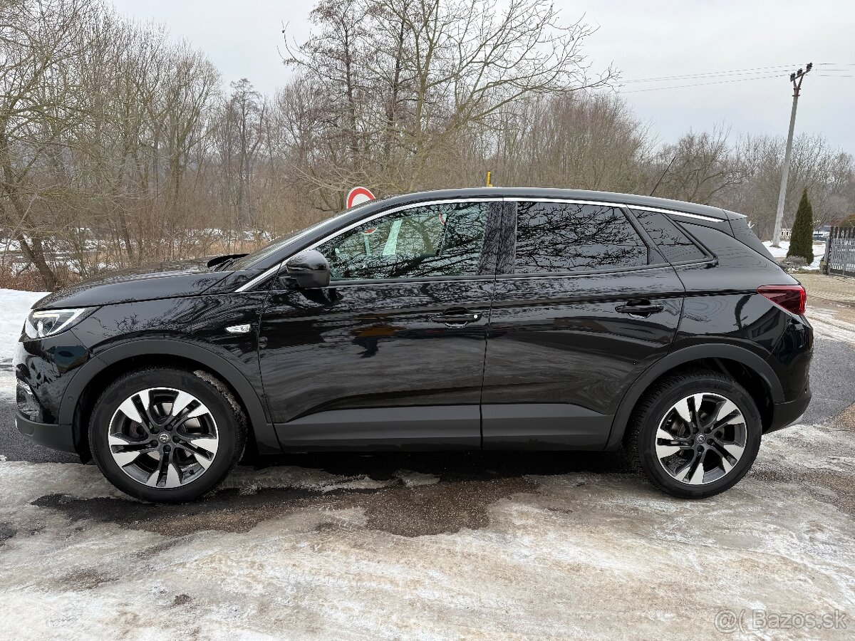 Opel Grandland X 1.2 Turbo - 6