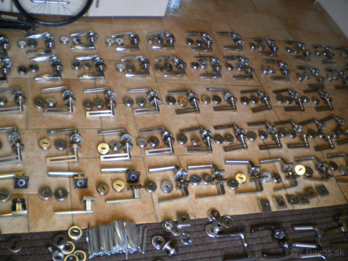 2 x 22 sad luxusních klik na dveře. - 6